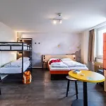 Meininger Zentrum Hotel 3*