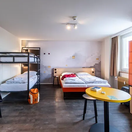 Meininger Zentrum Hotel 3*